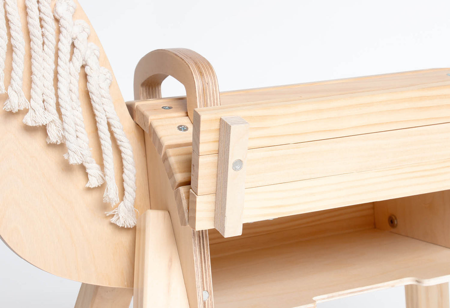 Small wooden horse 'Nelli'