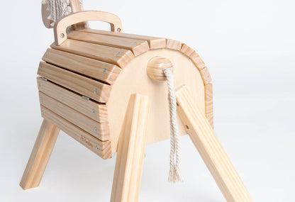 Small wooden horse 'Nelli'