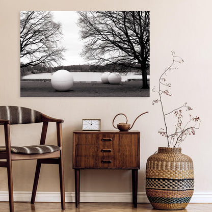 Acrylglasbild - GIANT POOL BALLS Black and White